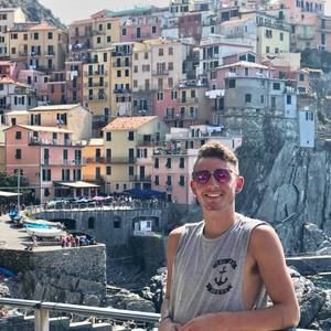 Meet your Posher, Noah